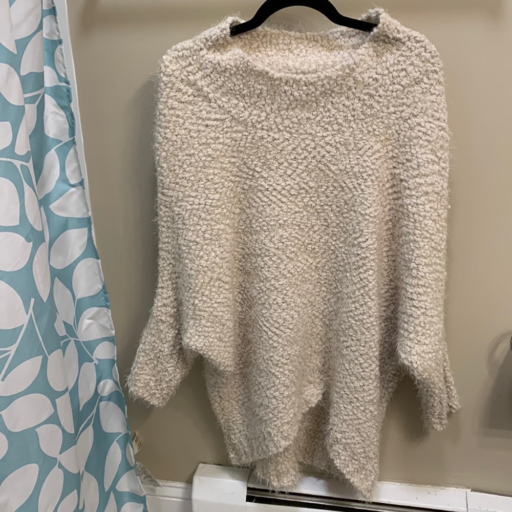 Fashion Nova over sized extremely soft white/cream off the shoulder sweater/cape